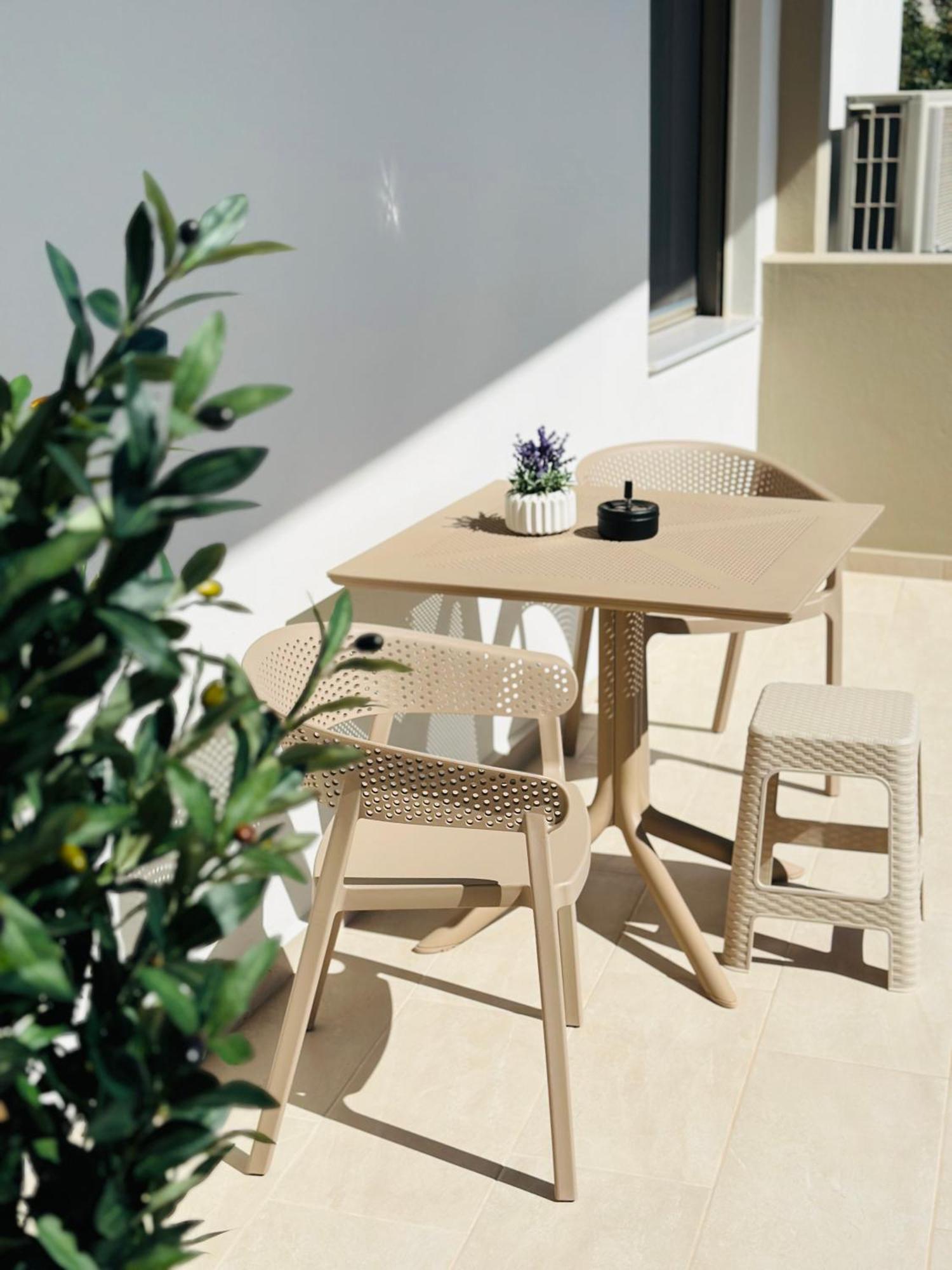 Floral City Apartments Agios Nikolaos Buitenkant foto