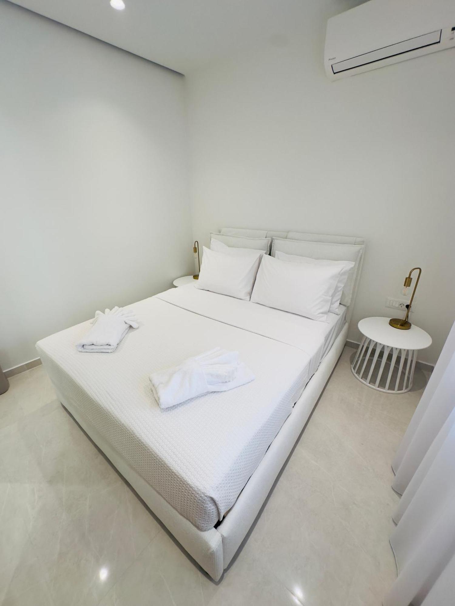Floral City Apartments Agios Nikolaos Buitenkant foto